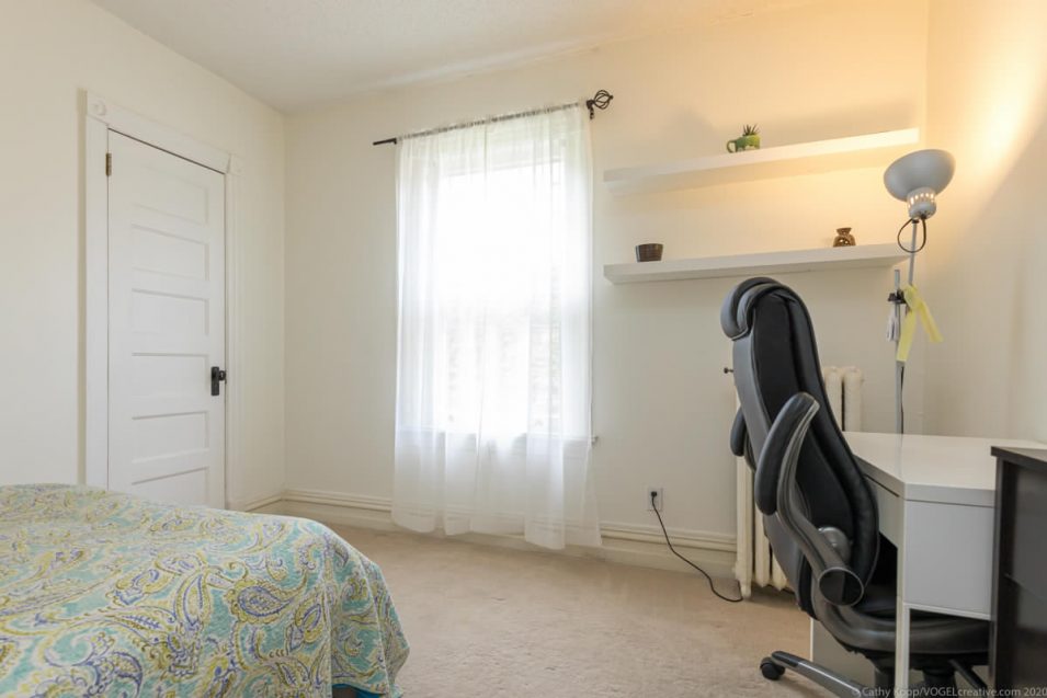 Second guest bedroom and office desk at 164 Duke Street, Hamilton